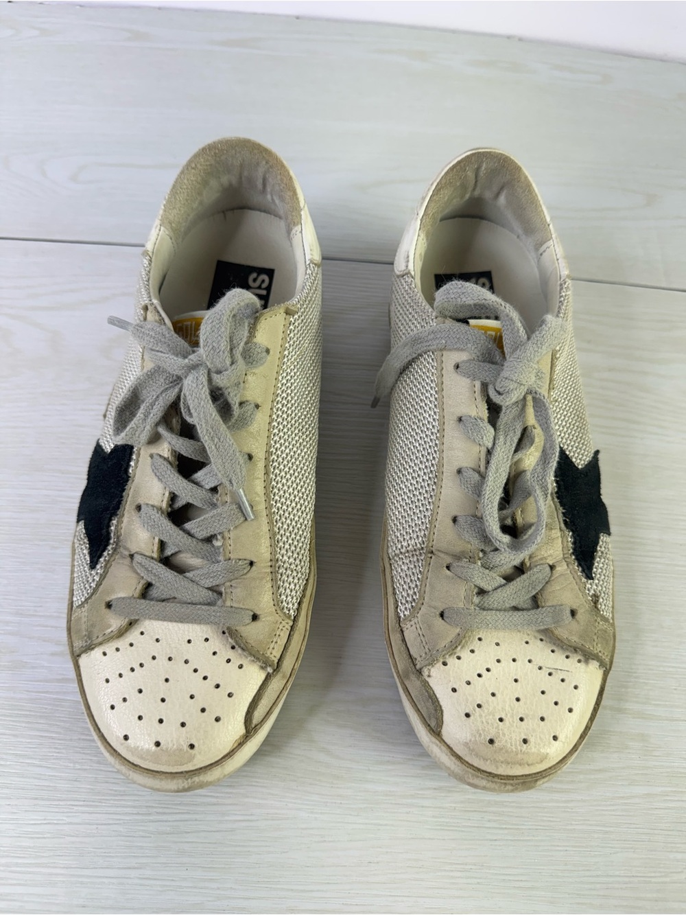 Golden Goose Super-Star Low Top Sneakers size 37 - Picture 2 of 12